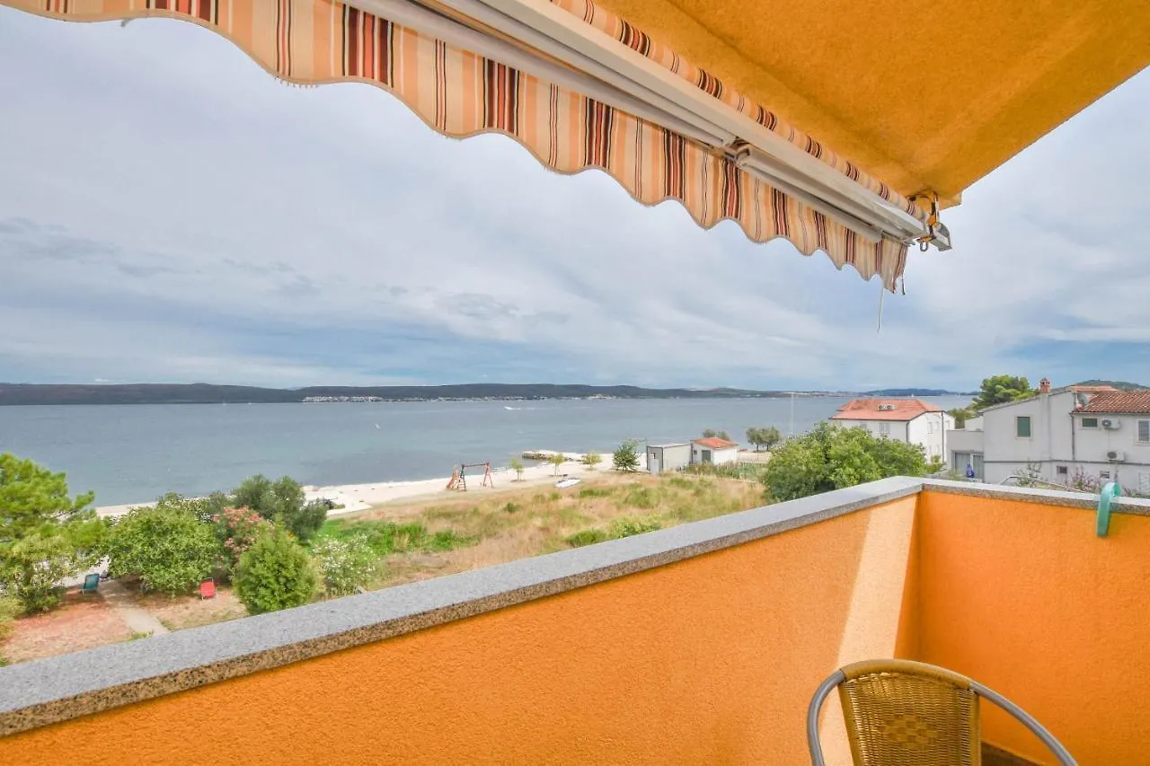 Apartments Taya Dobropoljana
