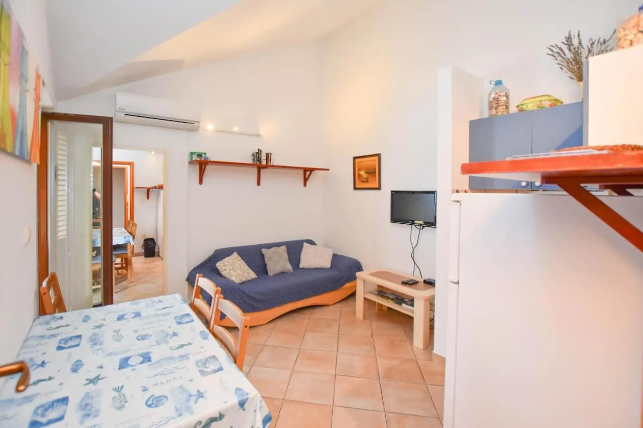 Apartments Taya Dobropoljana 0*,  Croatia