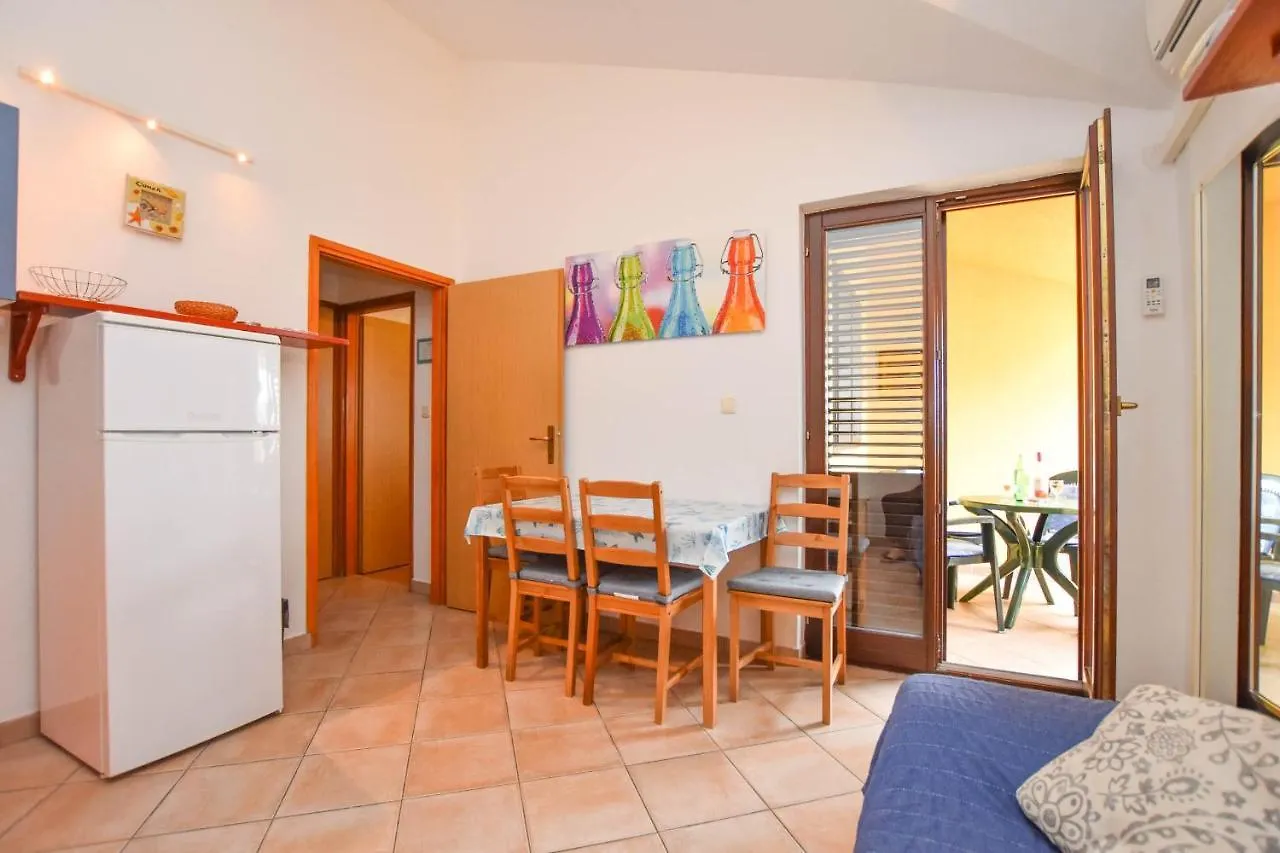 Apartments Taya Dobropoljana 0*,  Croatia