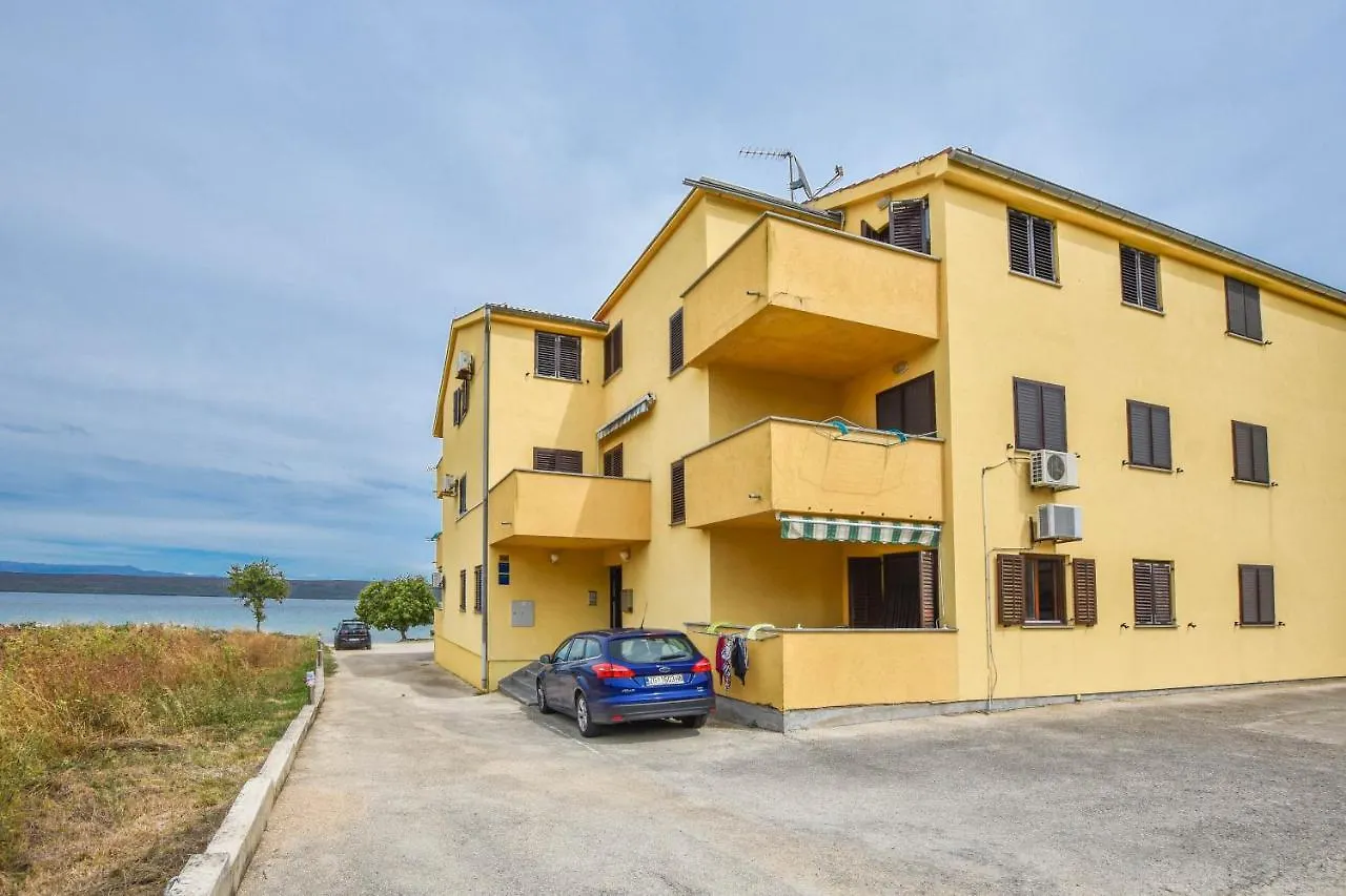 Apartments Taya Dobropoljana
